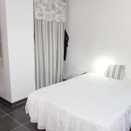Awesome Apartment In Sauvian With Wifi Eksteriør billede
